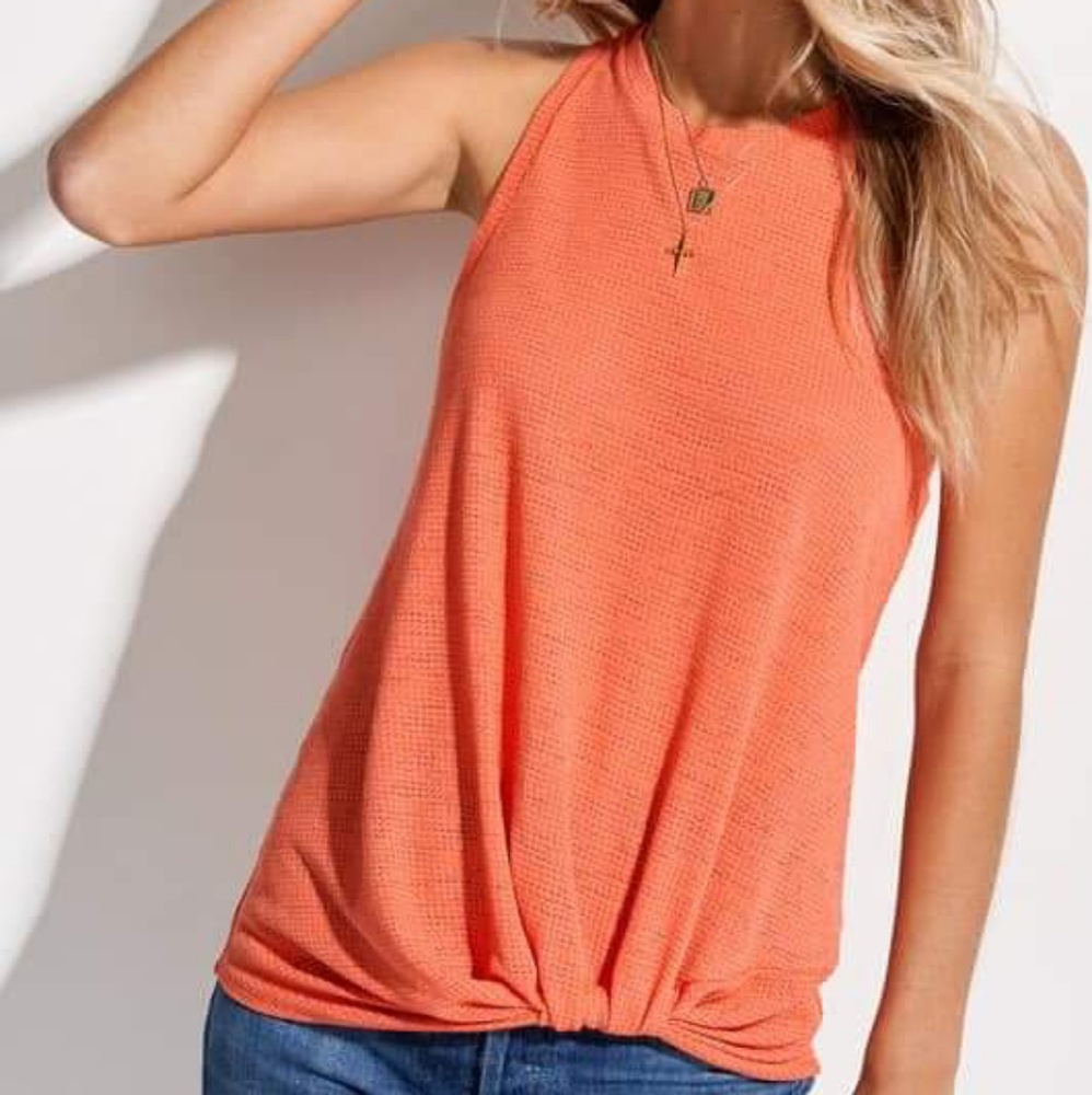 Twist front tank